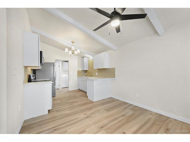 10 Juneau Pl, Longmont, CO 80504