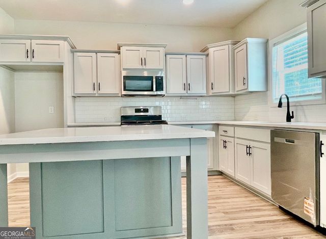 100 Fenwick Manor Drive, Lagrange, GA 30241