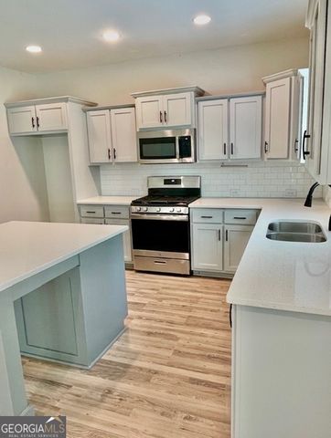 100 Fenwick Manor Drive, Lagrange, GA 30241