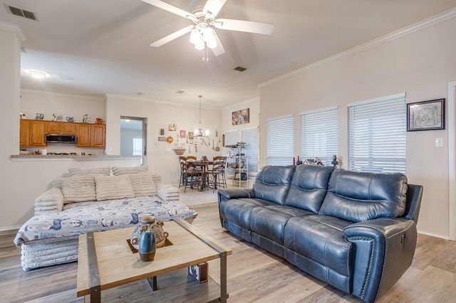 3004 Stroll Drive, Granbury, TX 76049