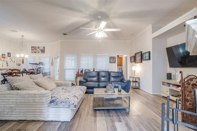 3004 Stroll Drive, Granbury, TX 76049