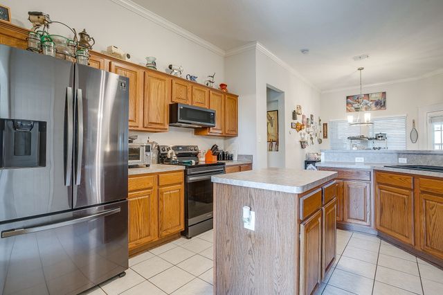 3004 Stroll Drive, Granbury, TX 76049