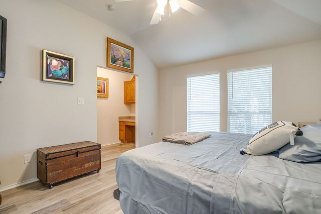 3004 Stroll Drive, Granbury, TX 76049