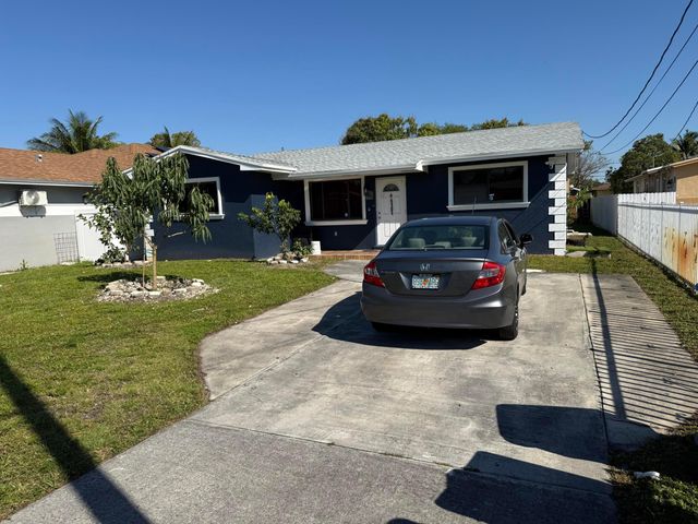 5101 SW 24th Street, West Park, FL 33023