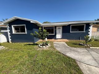 5101 SW 24th Street, West Park, FL 33023