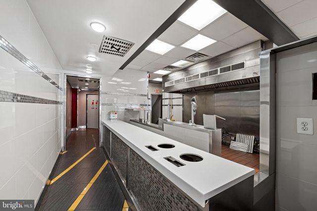 13 ALLEGHENY AVE, Baltimore, MD 21204