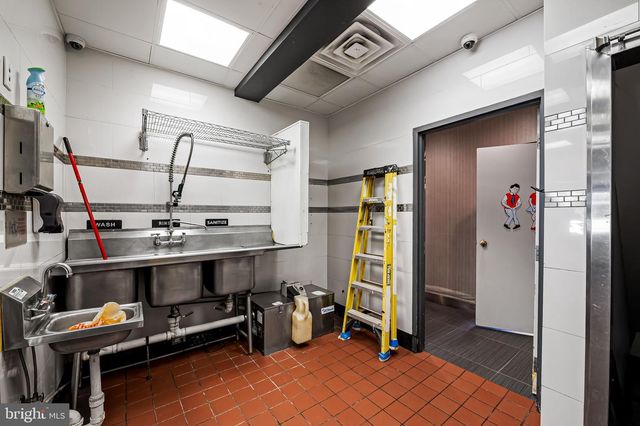 13 ALLEGHENY AVE, Baltimore, MD 21204