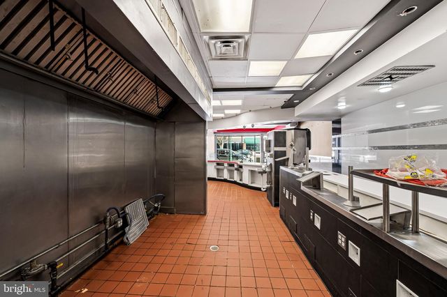 13 ALLEGHENY AVE, Baltimore, MD 21204