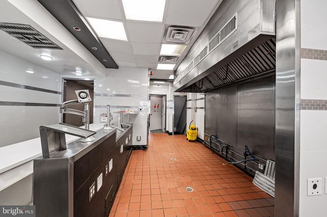 13 ALLEGHENY AVE, Baltimore, MD 21204