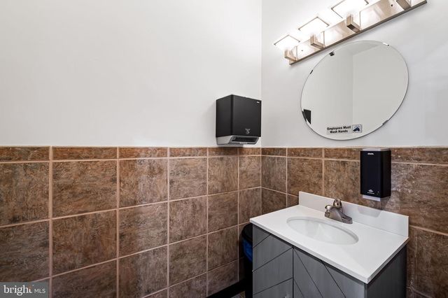 13 ALLEGHENY AVE, Baltimore, MD 21204