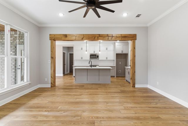 14 Shawnee Ln., Hattiesburg, MS 39402