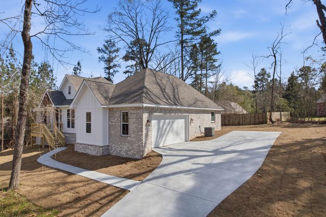 14 Shawnee Ln., Hattiesburg, MS 39402