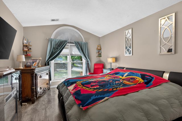 217 Woodbrook Place, Lexington, KY 40511