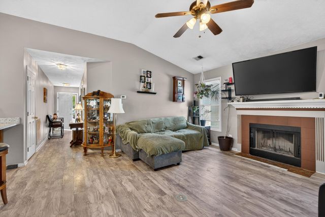 217 Woodbrook Place, Lexington, KY 40511