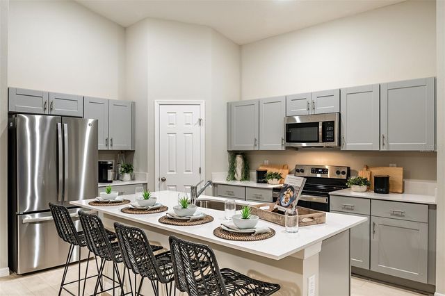 5425 SAN PIETRO DRIVE, Winter Haven, FL 33884