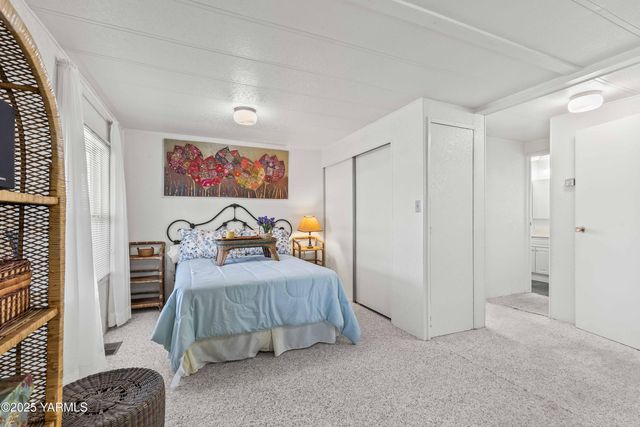 W 55 Washington Ave # 80, Yakima, WA 98902