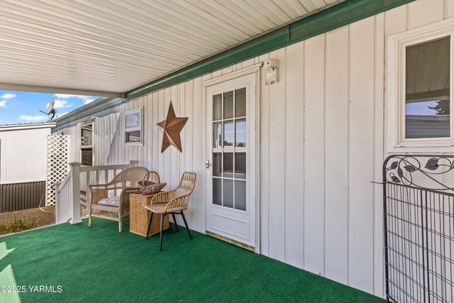 W 55 Washington Ave # 80, Yakima, WA 98902