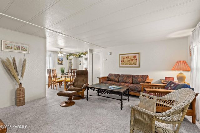 W 55 Washington Ave # 80, Yakima, WA 98902