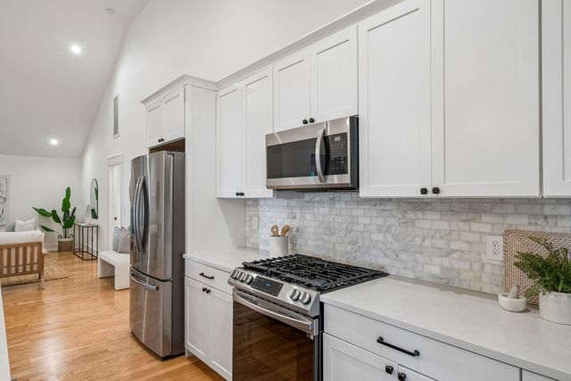 330 Riverland Drive, Charleston, SC 29412
