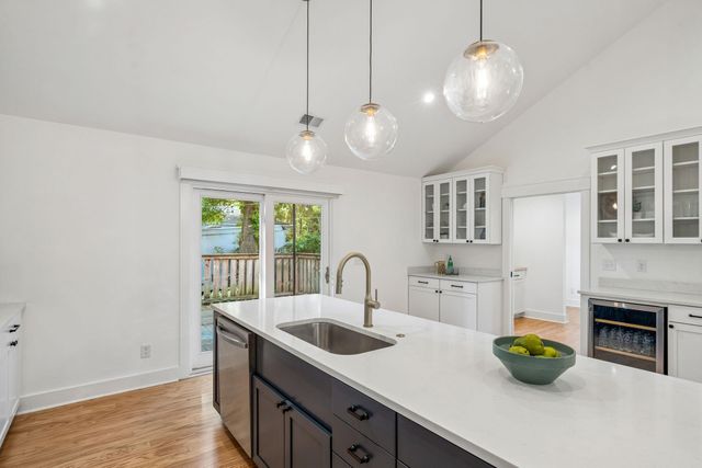 330 Riverland Drive, Charleston, SC 29412