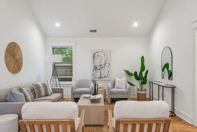 330 Riverland Drive, Charleston, SC 29412