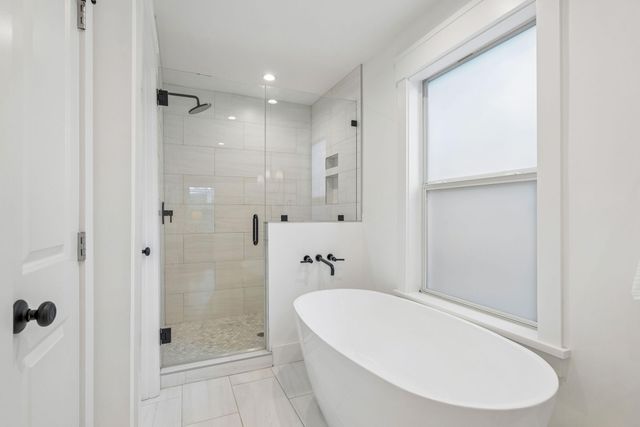 330 Riverland Drive, Charleston, SC 29412