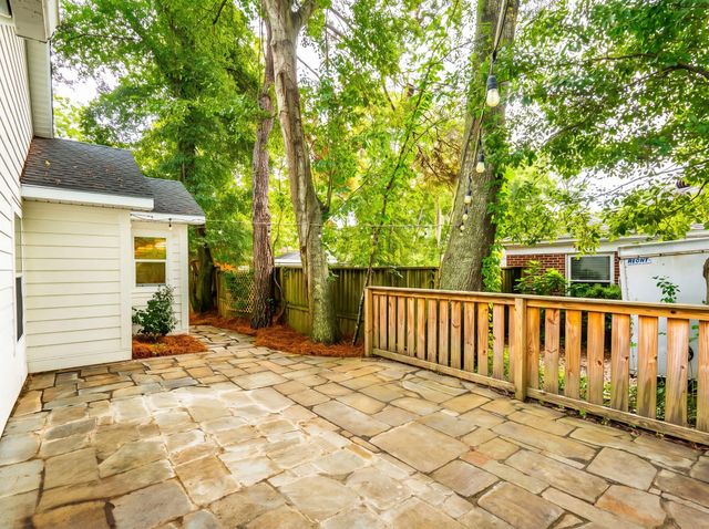 330 Riverland Drive, Charleston, SC 29412