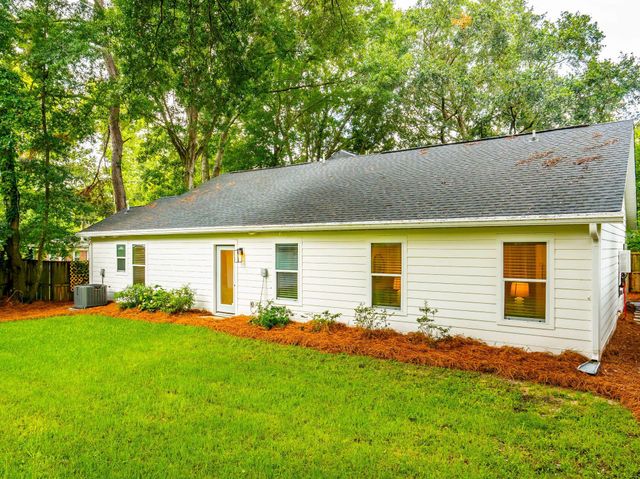 330 Riverland Drive, Charleston, SC 29412