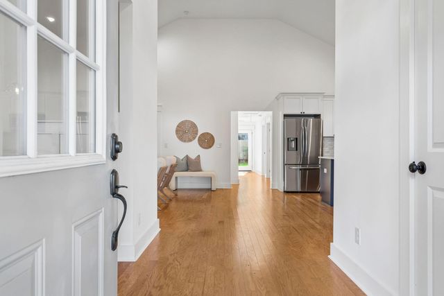 330 Riverland Drive, Charleston, SC 29412