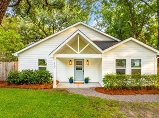 330 Riverland Drive, Charleston, SC 29412