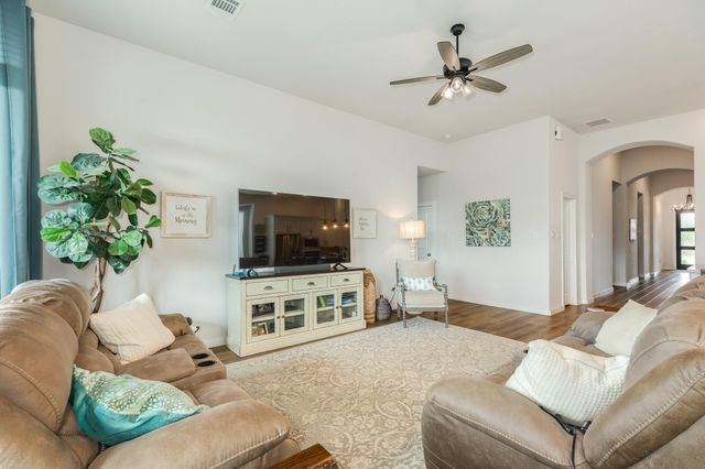 4010 Shackleton Court, Rosharon, TX 77583