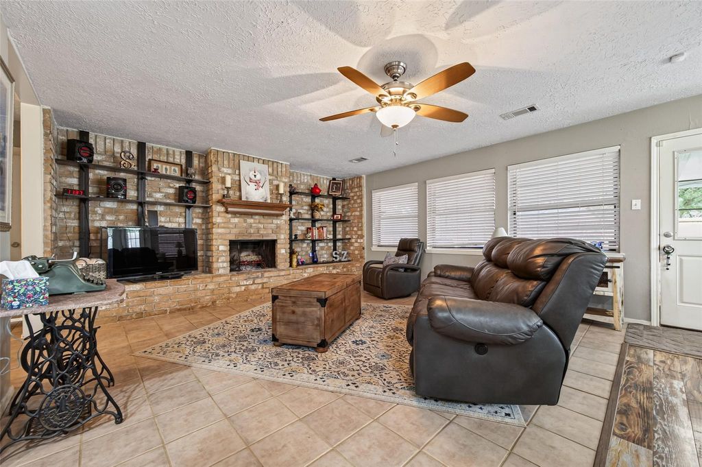 506 Concordia Drive, Katy, TX 77450