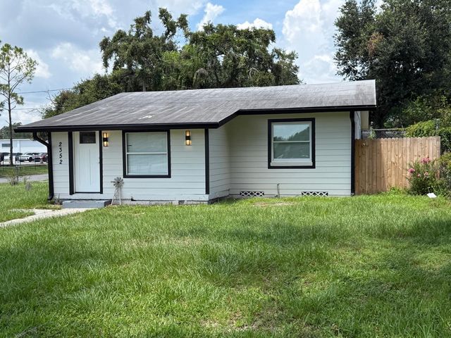 2352 OLD DIXIE HIGHWAY, Kissimmee, FL 34744