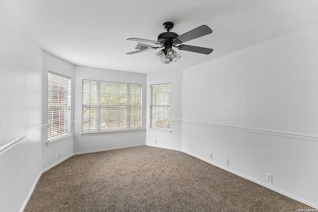 1637 Rolling Brook Ln, Schertz, TX 78154