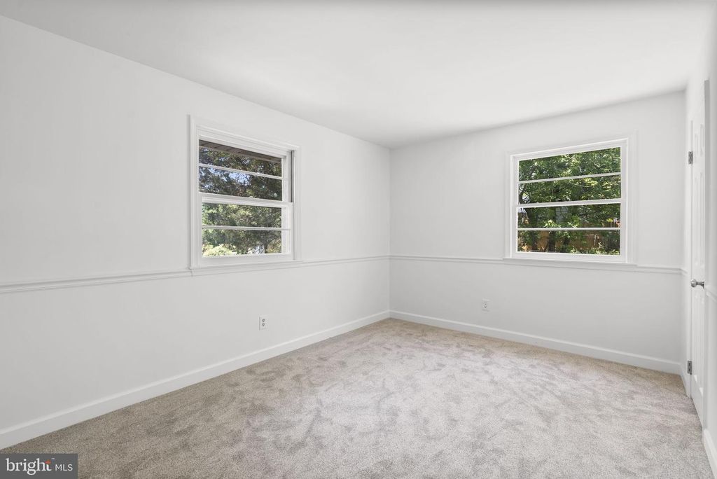 Image 27 of property listing at 12316 PRETORIA DR, Silver Spring, MD 20904