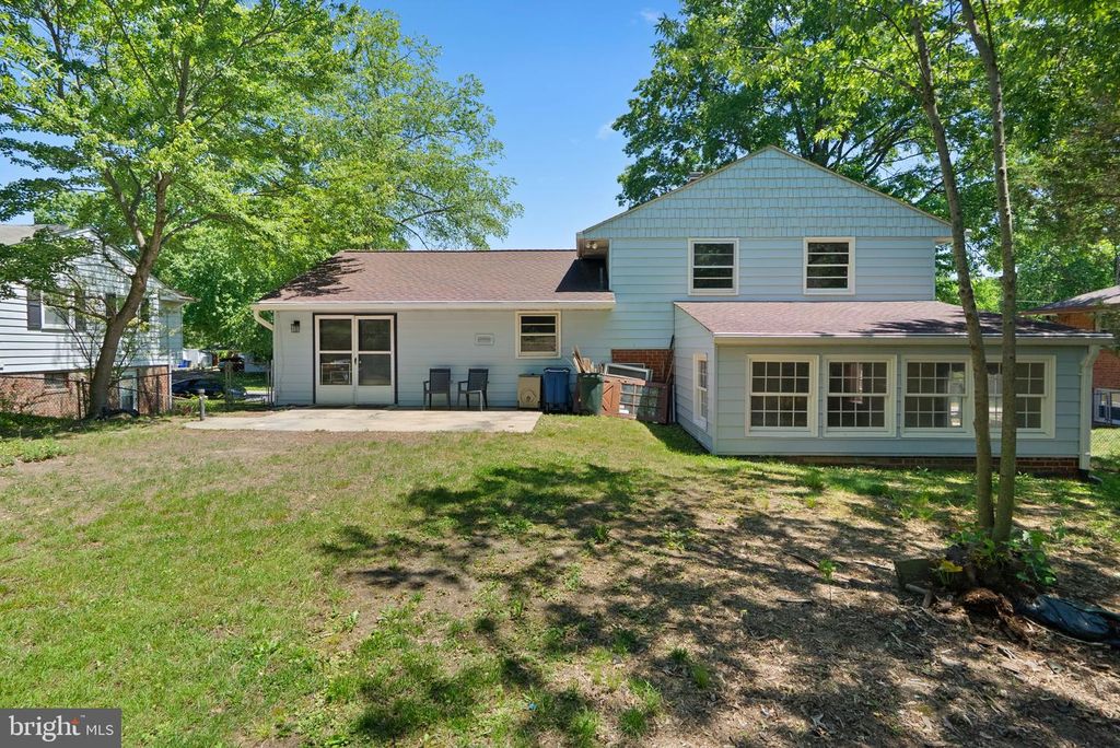 Image 42 of property listing at 12316 PRETORIA DR, Silver Spring, MD 20904