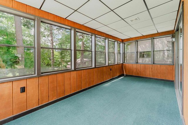 N2804 COUNTY ROAD Y, Clintonville, WI 54929