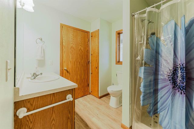 N2804 COUNTY ROAD Y, Clintonville, WI 54929