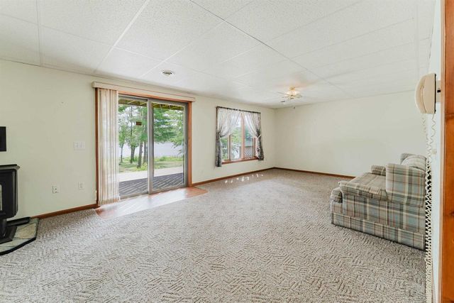 N2804 COUNTY ROAD Y, Clintonville, WI 54929