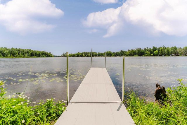 N2804 COUNTY ROAD Y, Clintonville, WI 54929