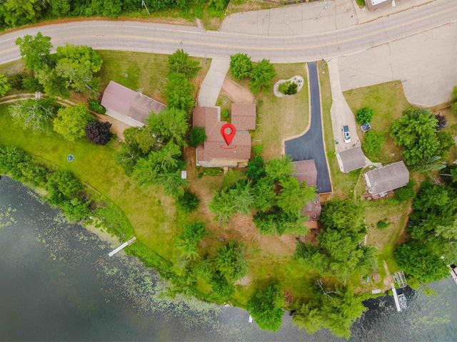 N2804 COUNTY ROAD Y, Clintonville, WI 54929