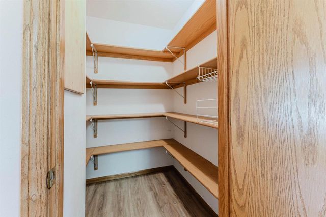 N2804 COUNTY ROAD Y, Clintonville, WI 54929