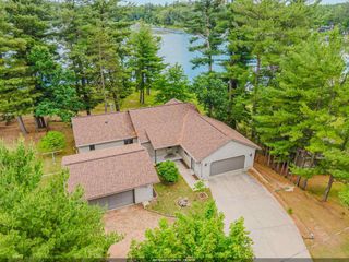 N2804 COUNTY ROAD Y, Clintonville, WI 54929