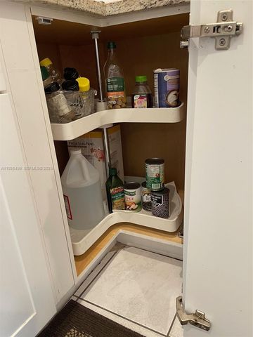 1599 NW 43rd Ave 108, Lauderhill, FL 33313