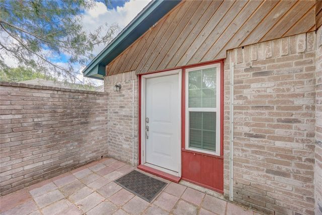 7014 Premont Dr, Corpus Christi, TX 78414
