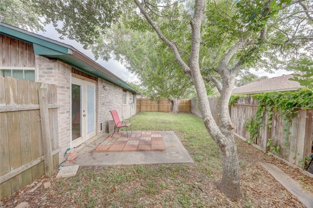7014 Premont Dr, Corpus Christi, TX 78414