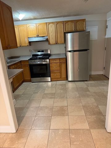 645 West Lowell Avenue 2, Haverhill, MA 01832