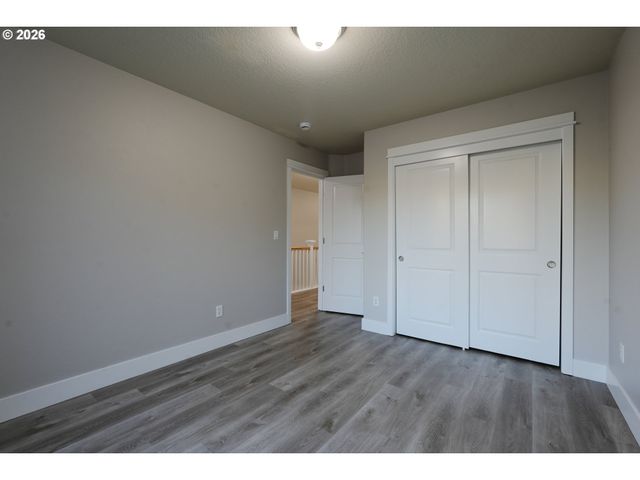 4711 E MASTERS Dr, Newberg, OR 97132