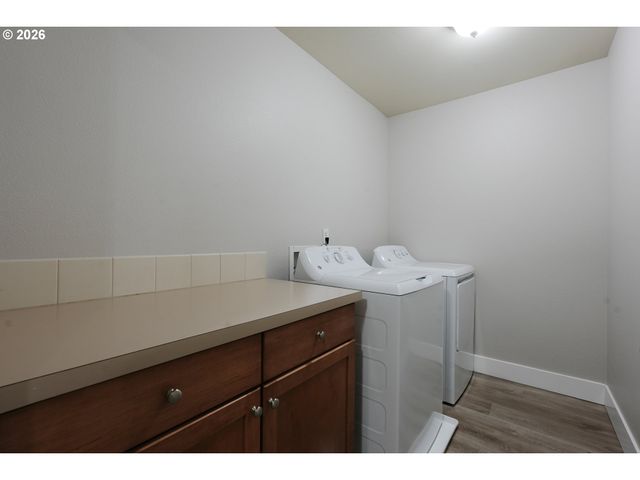4711 E MASTERS Dr, Newberg, OR 97132