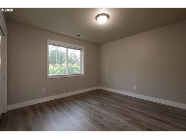 4711 E MASTERS Dr, Newberg, OR 97132
